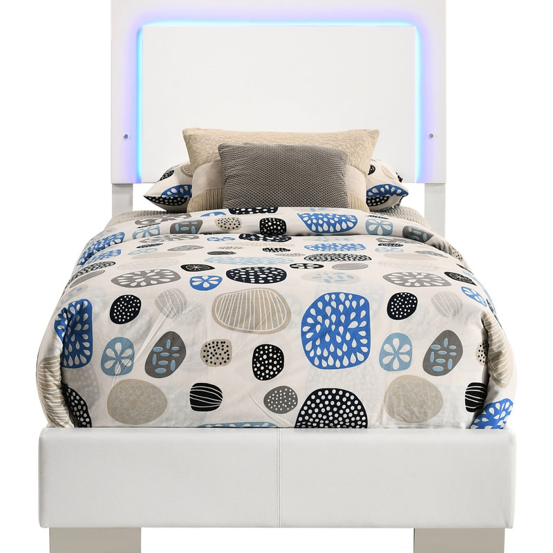 Lit à panneau simple avec éclairage blanc brillant, éclairage à DEL, détails à lattes et quatre blocs de support stables pour l'esthétique de la chambre à coucher, largeur de 42,99 pouces avec finition brillante, utilisation par les membres forts, longueur de 81 po