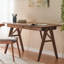 Bureau en bois avec tiroirs