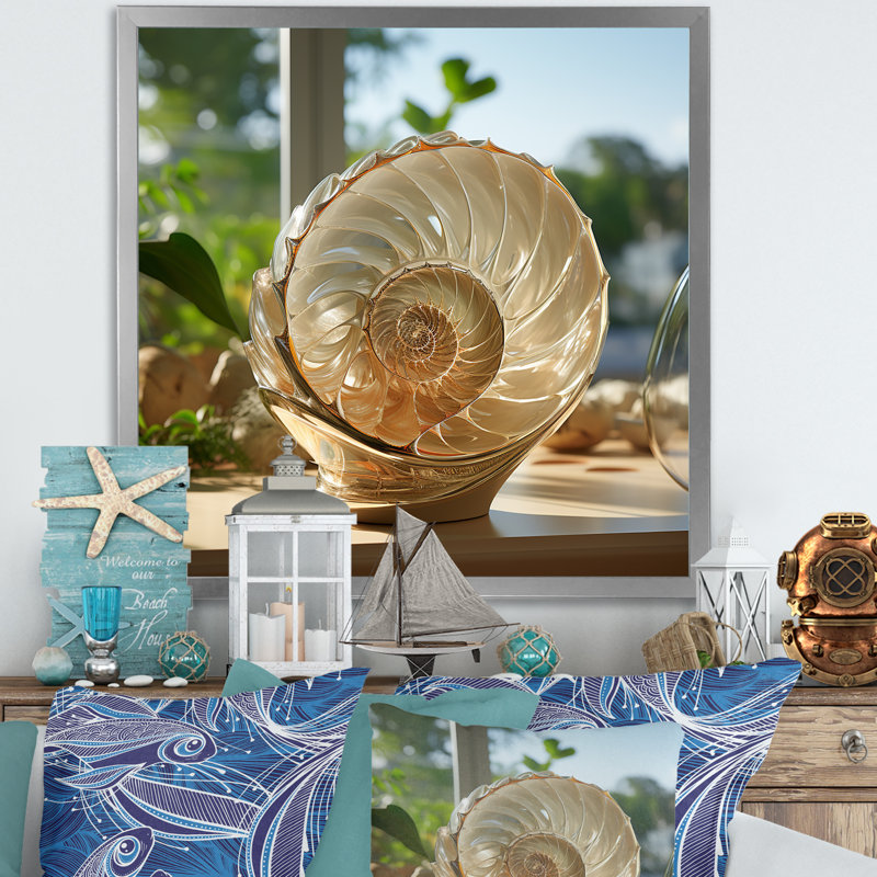 Seashell Treasures Vase sur toile, Cadre simple argenté, H 36 po x l 36 po x P 1,5 po