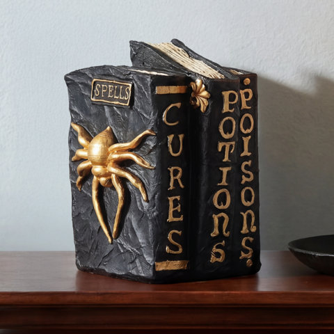 Décoration serre-livres en forme de grimoires d'Halloween avec une araignée dorée