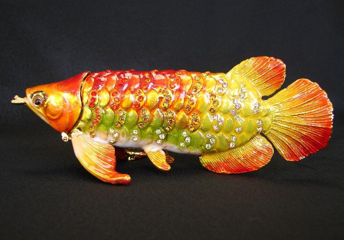Figurine poisson Arowana Feng Shui Bejeweled