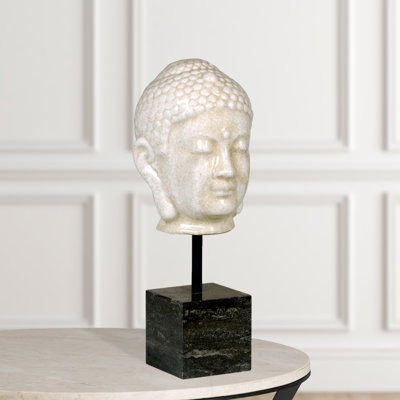 Figurines & Sculptures