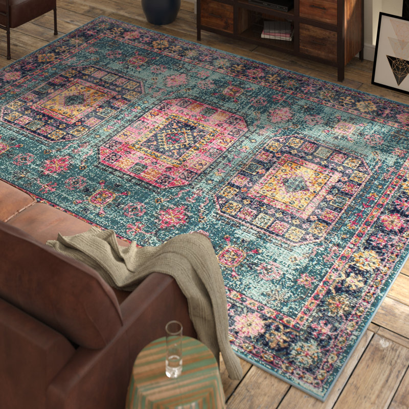 Jerad Oriental Area Rug, Rectangle 112 x 168cm