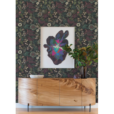 Marilyn Floral Trail Wallpaper