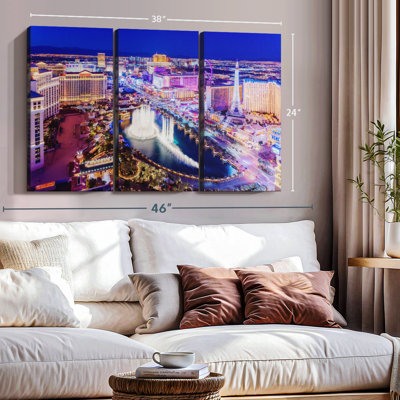 «Las Vegas At Night Neon Lights» sur toile