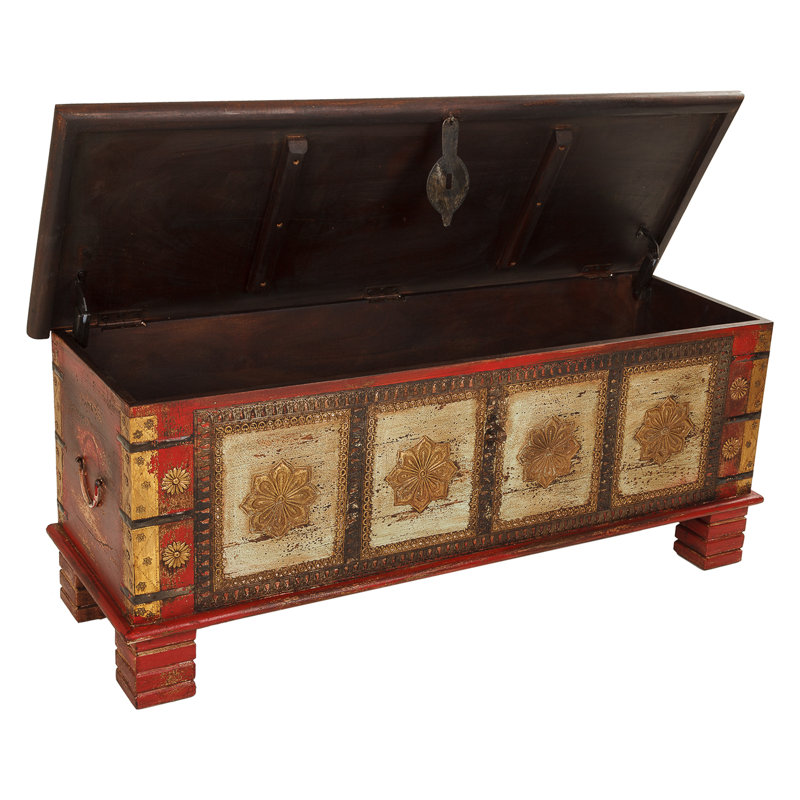 Analily Accent Trunk