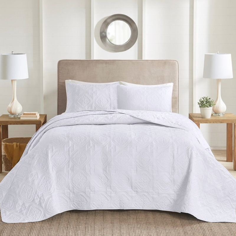White 3 Piece Bedspread King/ King - Reversible Microfiber, Filled, , Marvelous, Machine Washable For Pieces, Microfiber And , Soft,