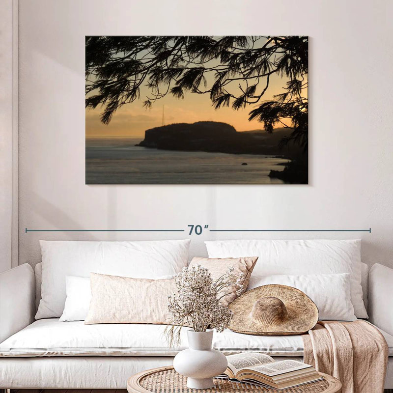 Alvord Palisade Head Lake Superior, 30" H x 45" W