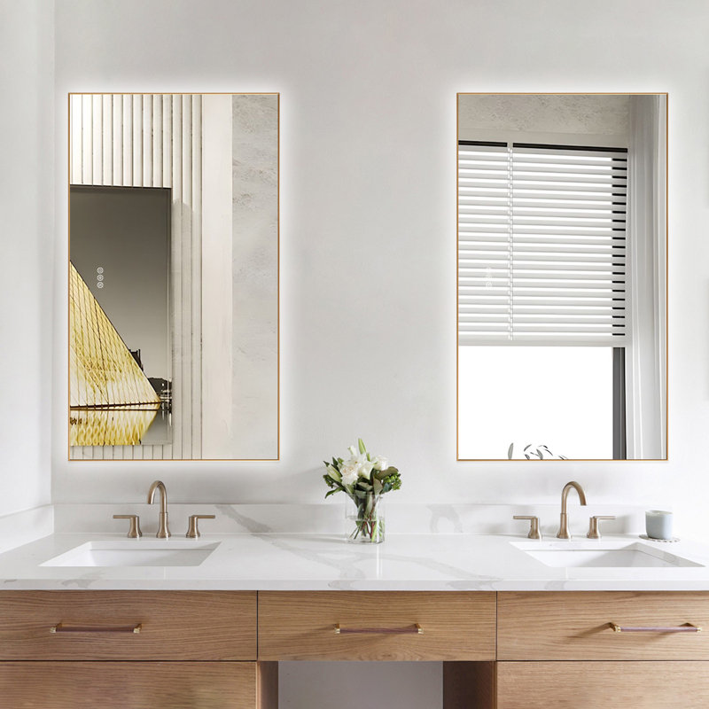 Miroir de meuble-lavabo rétro-éclairé à DEL, Or brossé, 36 po x 60 po