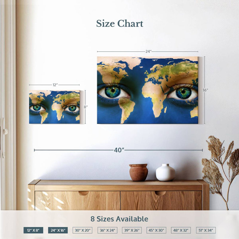 Carte du monde aux yeux bleus d'Aliaz, H 16 po x l 24 po