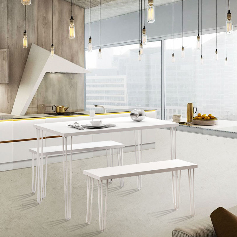 Ensemble repas pour quatre personnes, Brun, Noir