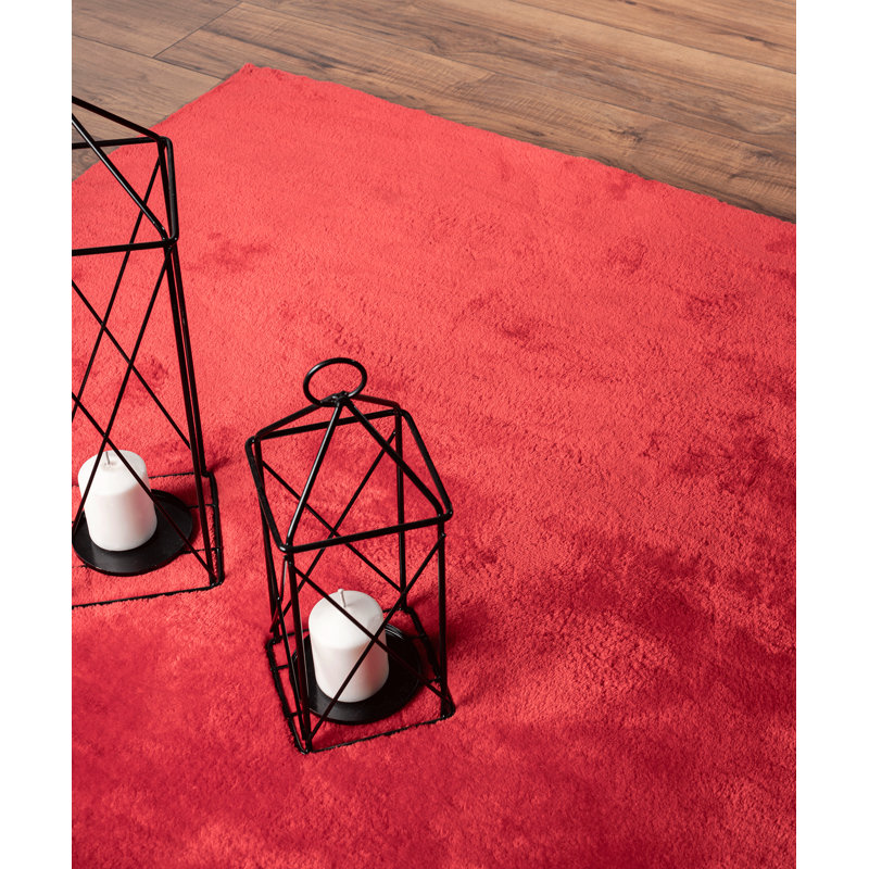 The Carpet Relax - Modern Rug, Fluffy, Short Pile, Non-Slip Underside, Washable up to 30°C, Super-Soft, Fur Look, Red