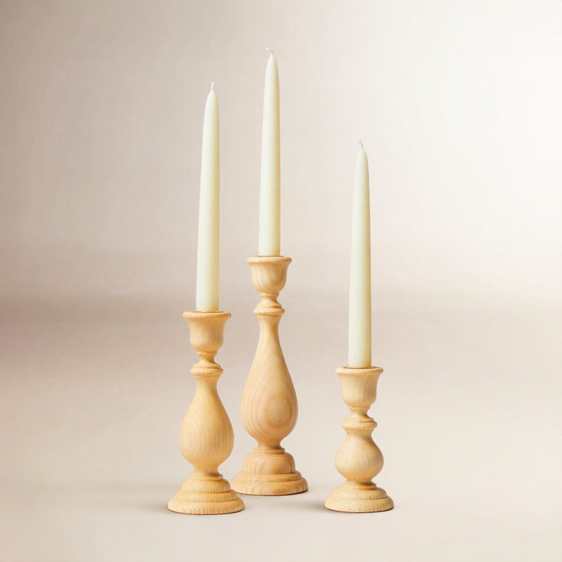 Essex Candlestick, Medium: 7.5" X 2.75", Natural
