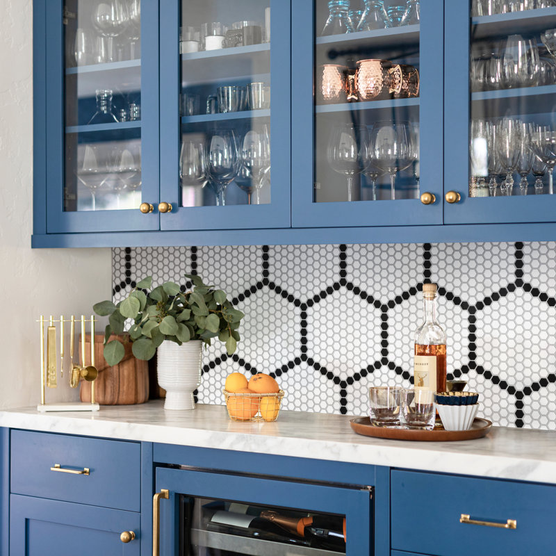 Metro Geo 1" Hex Matte White with Black Edge 10-1/2" x 11-5/8" Porcelain Mosaic Tile