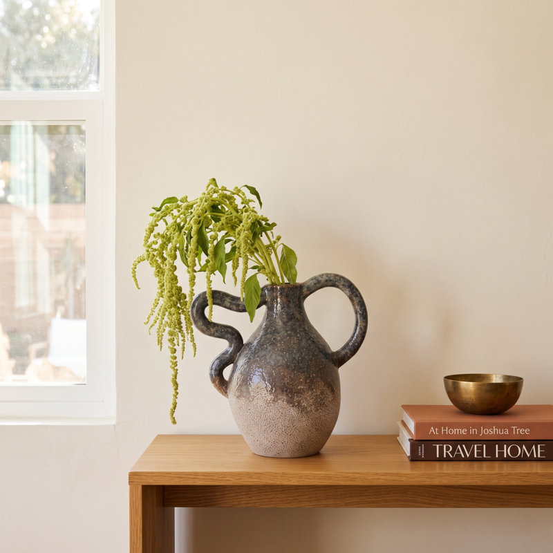 Meander Vase 7.25"x 4.75"x 7.25"