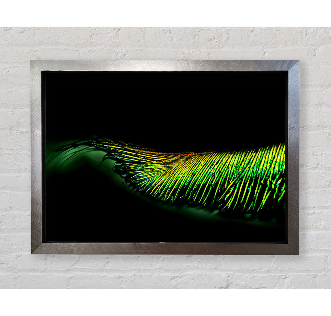 Vibrant Green Feather Gerahmte Wandkunst