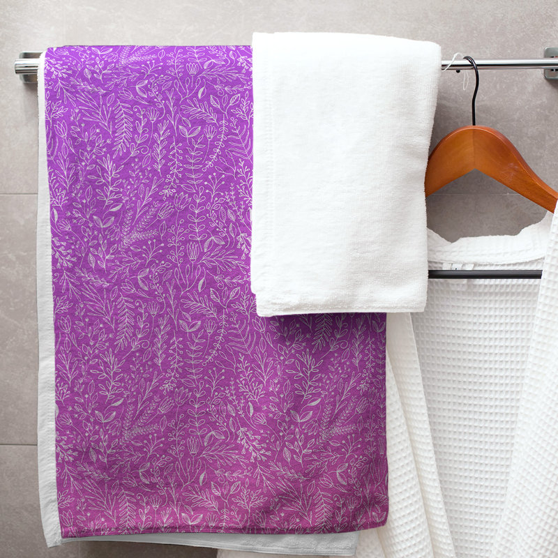 Serviette de bain florale ditsy classique, Mauve / Rose