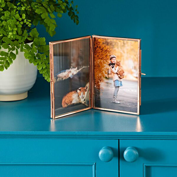 Metal Picture Frame, 16cm x 22.5cm, Copper