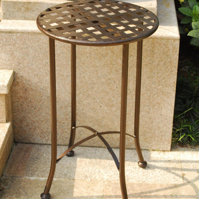 Table d'appoint en métal Arvind