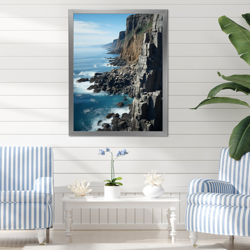 Falaises de l'océan côtier Sneaton I, H 32 po x l 16 po x P 1 po, Cadre photo argenté