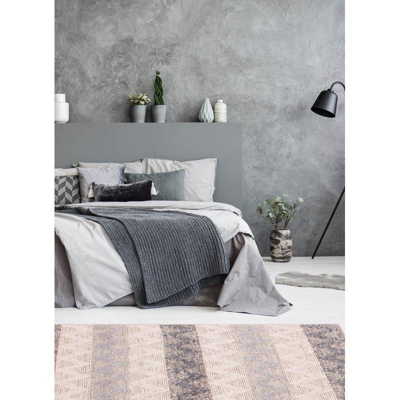 Kordan Wool Chevron Indoor Rug