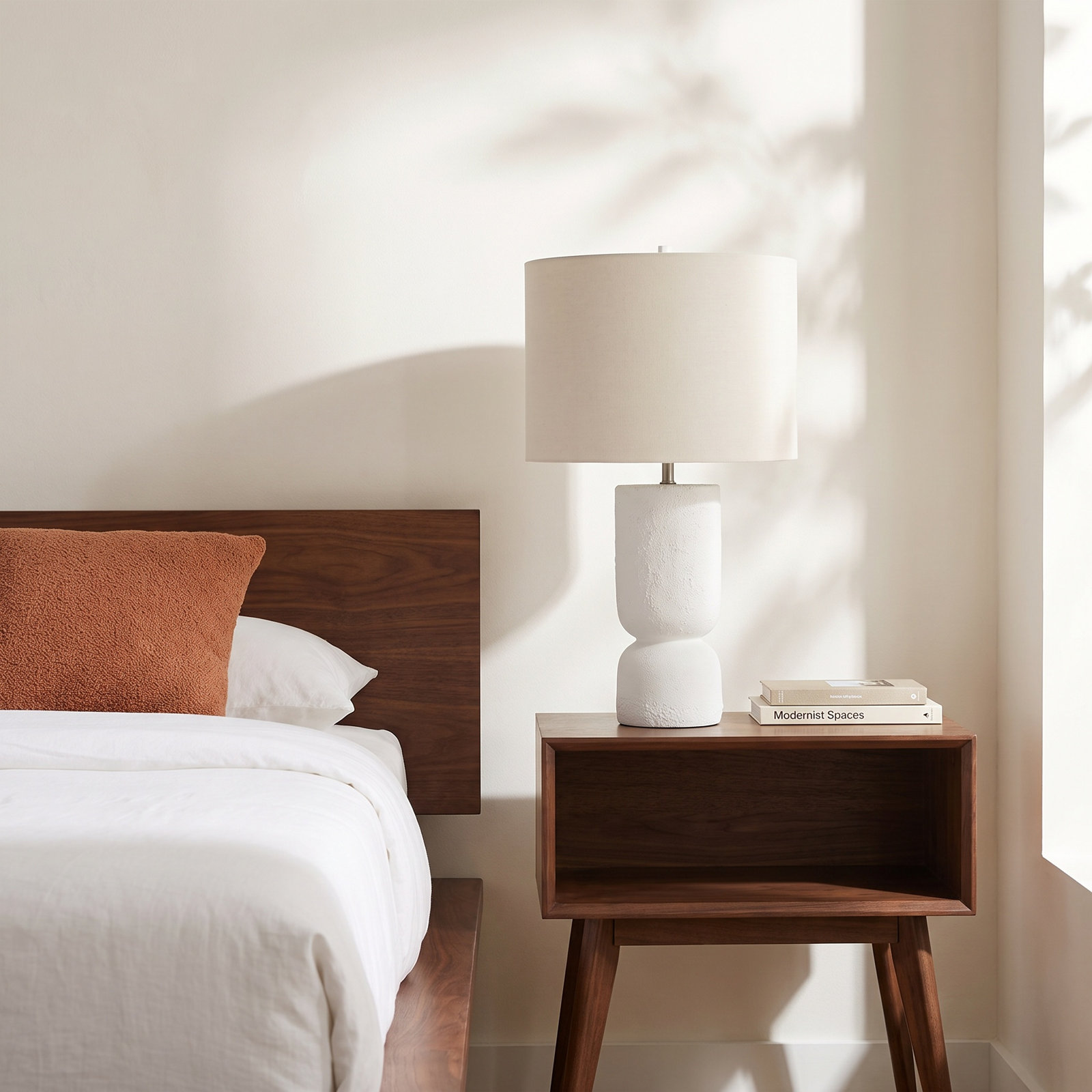 Caelan Concrete Table Lamp