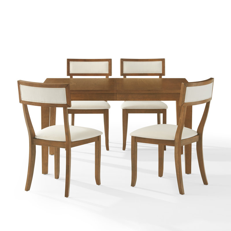 5 pièces: table, 4 chaises