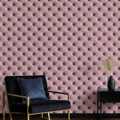 Papier peint rose poudré à boutons et motif losanges, décoration murale glamour