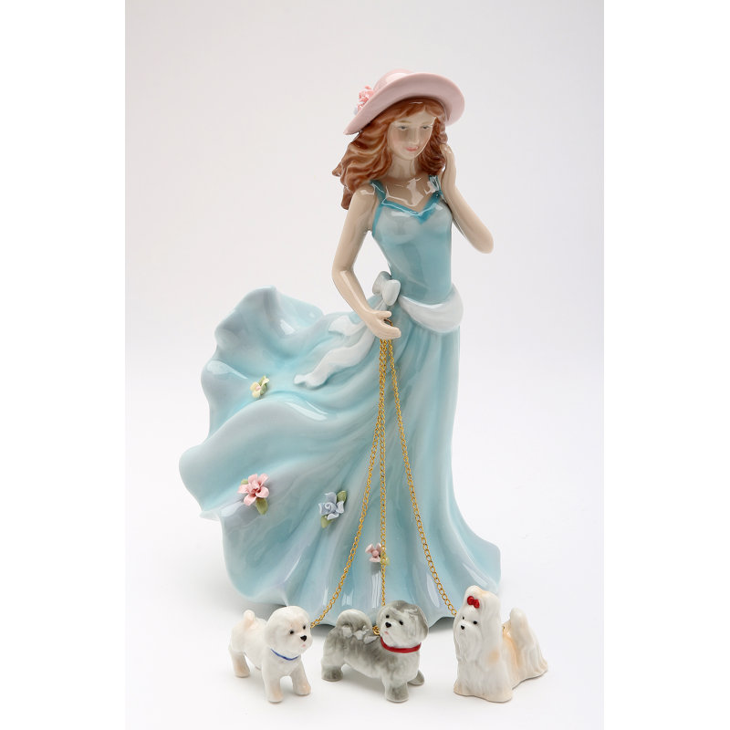 Figurine Dame marchant avec des chiens