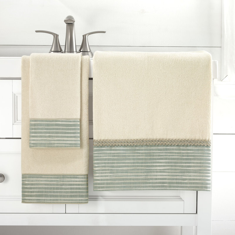 Dondrick 100% Cotton Bath Towel, Ivory