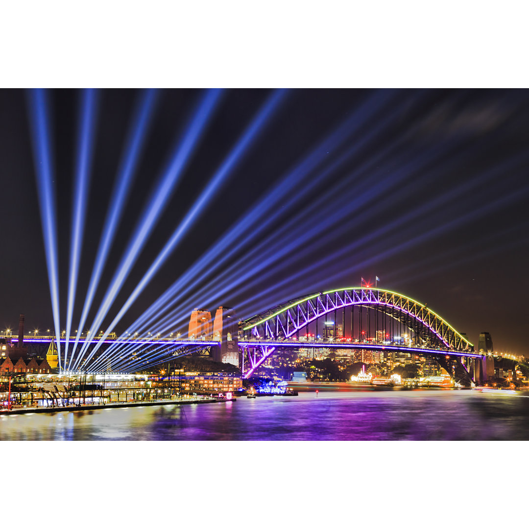 Sy Vivid 18 Bridge von Zetter - Wrapped Canvas Photograph