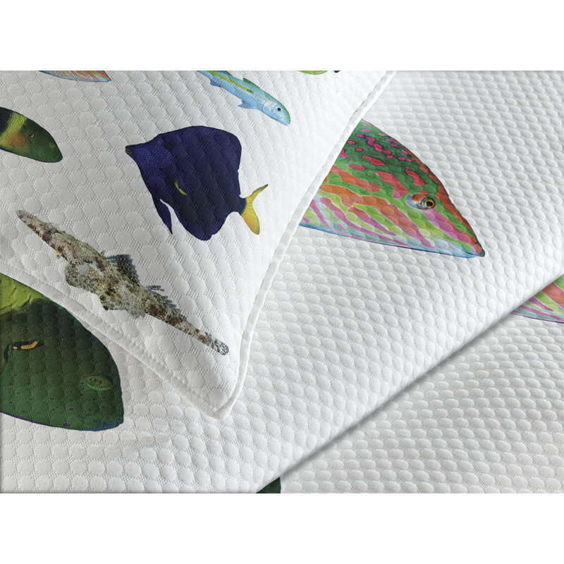 Ambesonne Fish Bedspread Set Marine Life Creatures Multicolor, King Coverlet / Bedspread + 2 Standard Shams