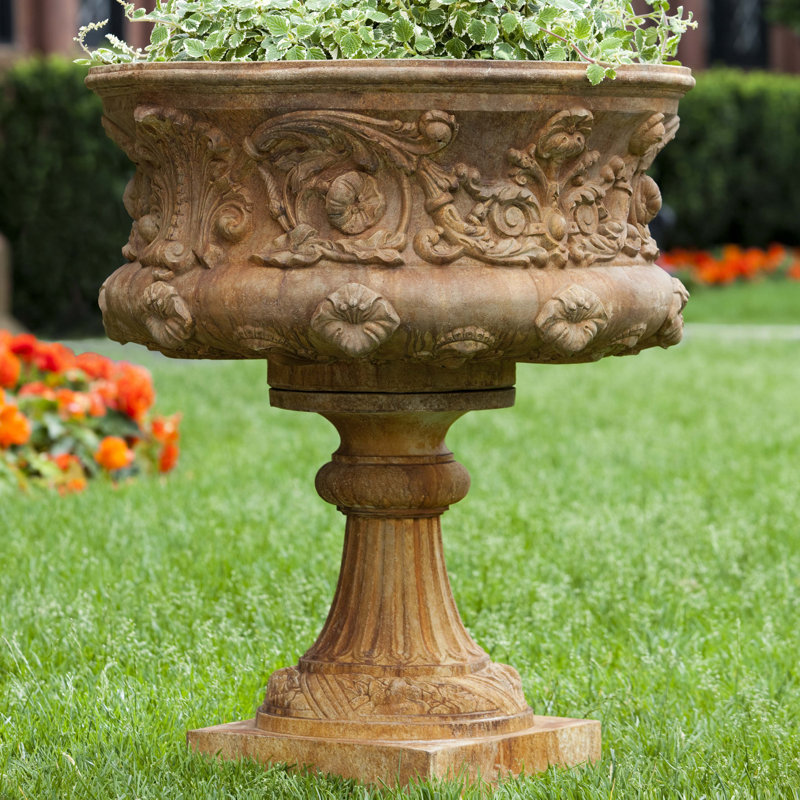 Smithsonian Handmade Planter, Alpine Stone