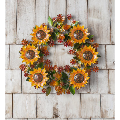 Metal 25'' Wreath