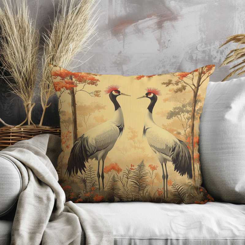 Coussin en faux suède Autumnal Cranes, Carré 20 po, Beige / Jaune / Orange