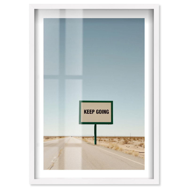 «Keep Going Shadowbox Print», reproduction de photo par Notoriart, cadre blanc, 20 x 30, H 31 po x l 21 po, Cadre blanc