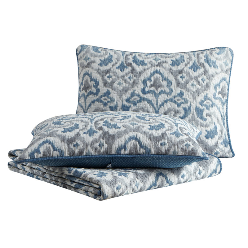 Coastal Breeze Twin Cotton Quilt Set with Reversible Blue Design