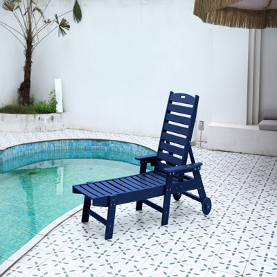 Lounge Chair Outdoor With Wood Texture, Oversized Chaise Lounge Chair With 5 Positions,HDPE,Patio Lounge Chair With Wheels & Cup Holder For Pool, Deck, Poolside,Navy Blue