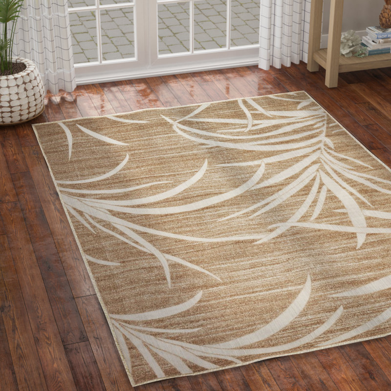 Tapis intérieur / extérieur floral Spathariko, Rectangle 4 pi 1 po x 6 pi 1 po