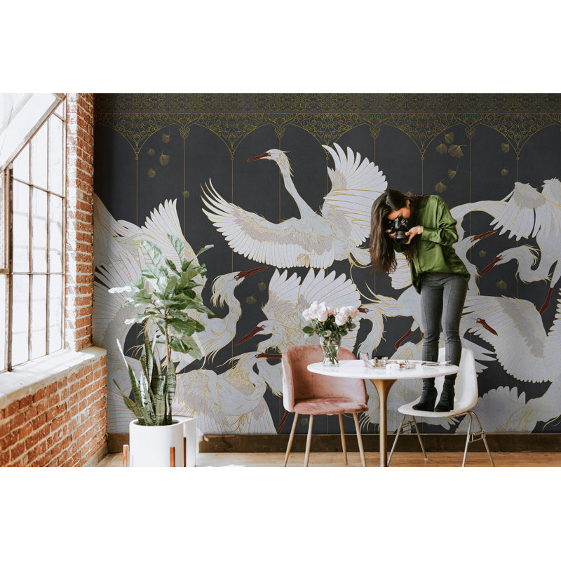 Murale noire et dorée à motif de grue Art Deco, 40" L x 60" W, Peel & Stick