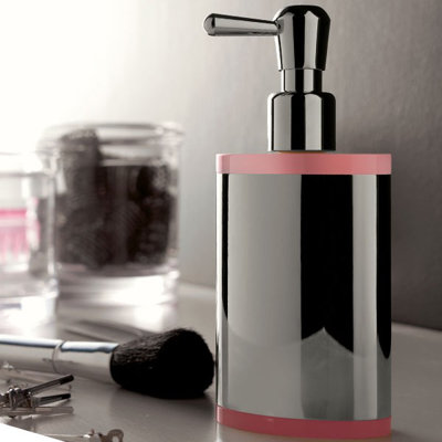 Kor Soap Dispenser