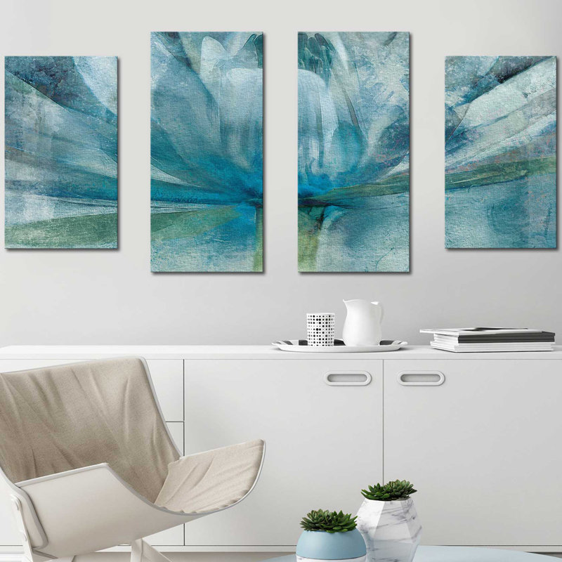 « blue réveil », reproduction de peinture à l’acrylique à multiples images sur toile, H 38 po x l 72 po x P 1,5 po
