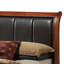 Le lit de rangement Lavita, une solution de couchage pratique et confortable avec de multiples caractéristiques pour une expérience de chambre à coucher confortable.-999149922