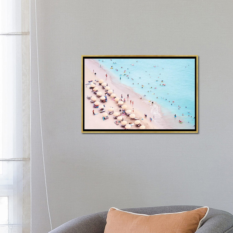 Photographie « waikiki beach », Toile encadrée d'or, H 18 po x l 26 po x P 1,5 po