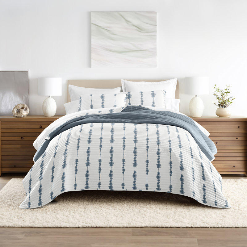 All Season Reversible Quilt Set Dusk Blue by Becky Cameron, King Quilt + 2 King Shams