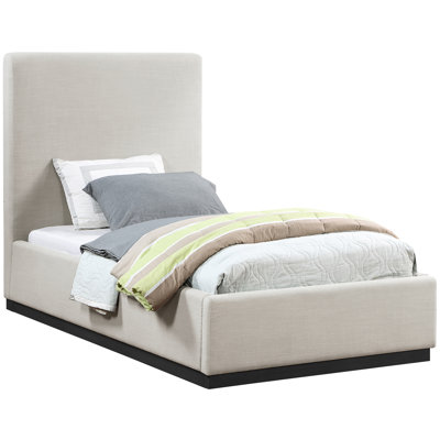 Citori Linen Upholstered Bed