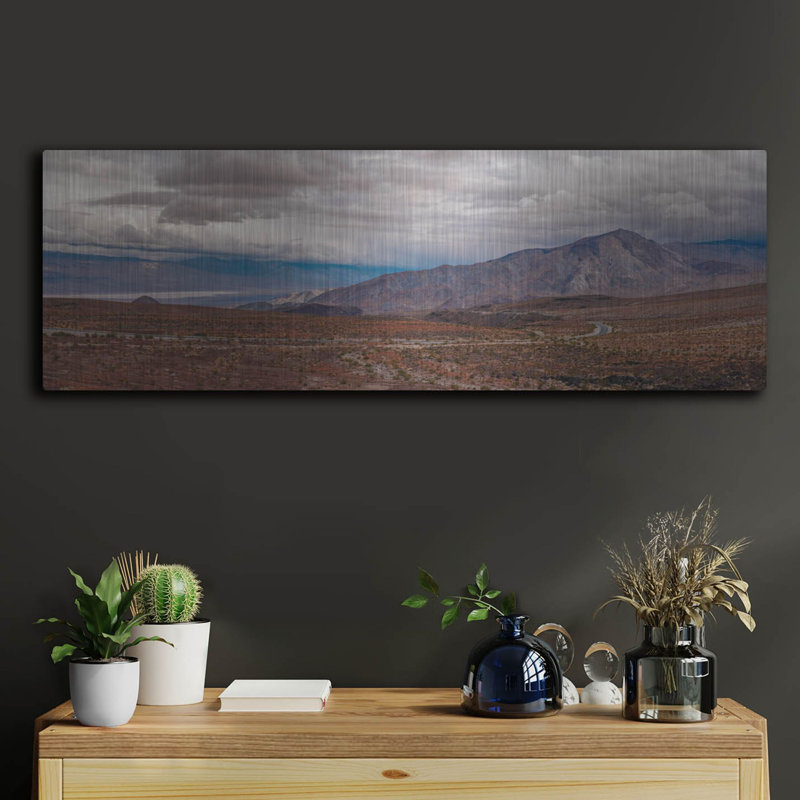  «Vallée de la mort - Panorama nuageux 1» par Epic Portfolio, art mural en métal, 36 po x 12 po, H 12 po x l 36 po