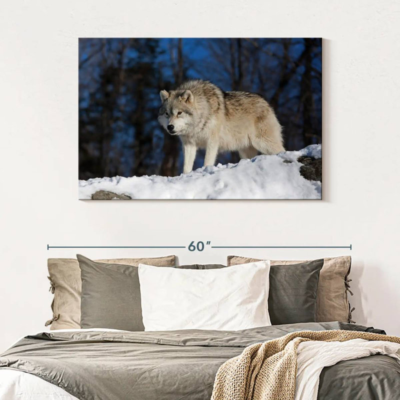 Brampt Wolf On The Lookout, 32" H x 48" W