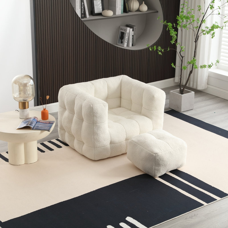 Chaise simple pour petit salon, Beige