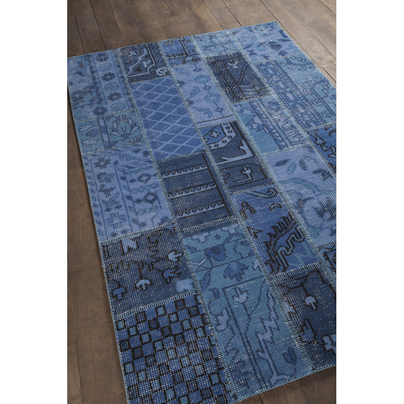 Fusion Wool Southwestern Area Rug in Blue, Rectangle 7'9" x 10'6"